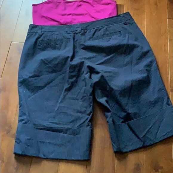 Gap long shorts navy and blue stripe - Picture 5 of 6